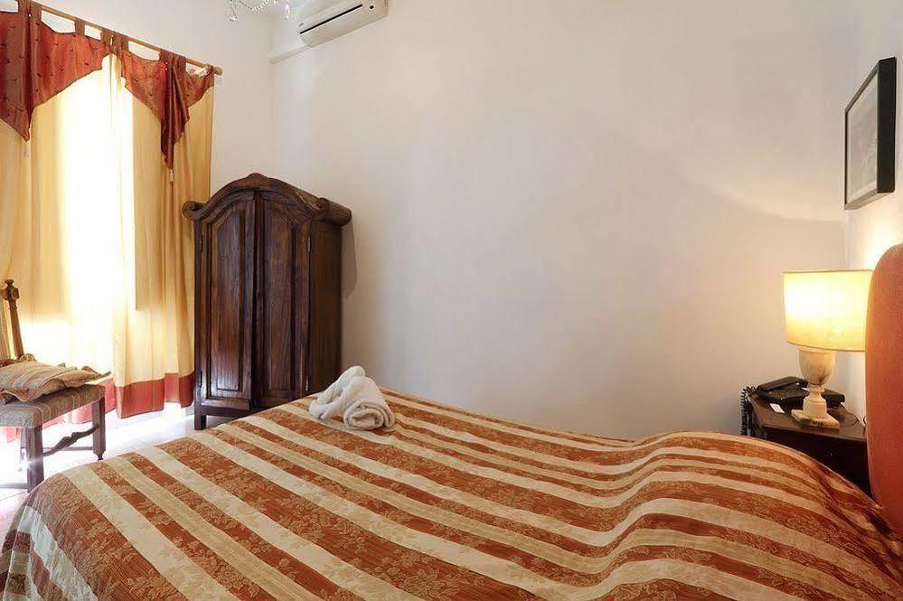 Bed and Breakfast Soggiorno Sogna Firenze Екстер'єр фото